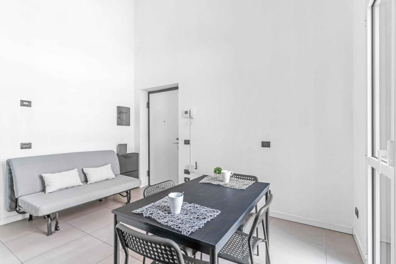 Cos54 - Exclusive Apartment With Garden In 米兰 外观 照片